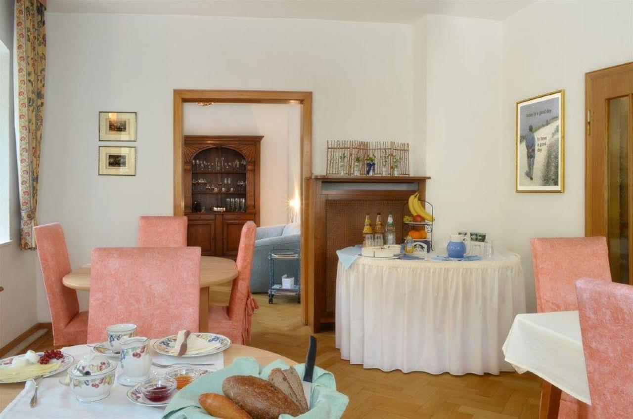 Hotel Haus Bauer บาด แบร์เน็ค อิม ฟิชเทลเกอเบียร์เกอ ภายนอก รูปภาพ
