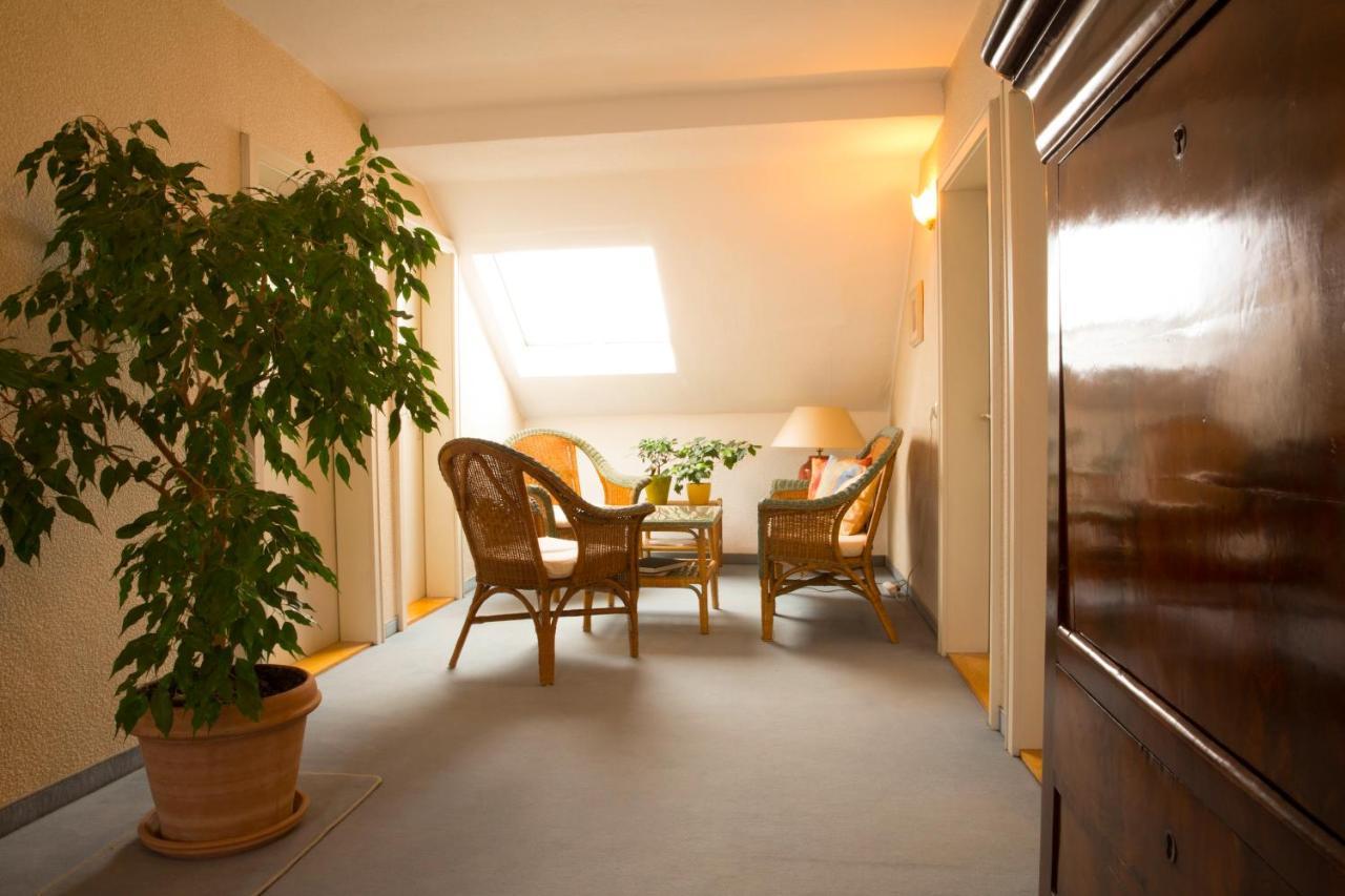 Hotel Haus Bauer บาด แบร์เน็ค อิม ฟิชเทลเกอเบียร์เกอ ภายนอก รูปภาพ